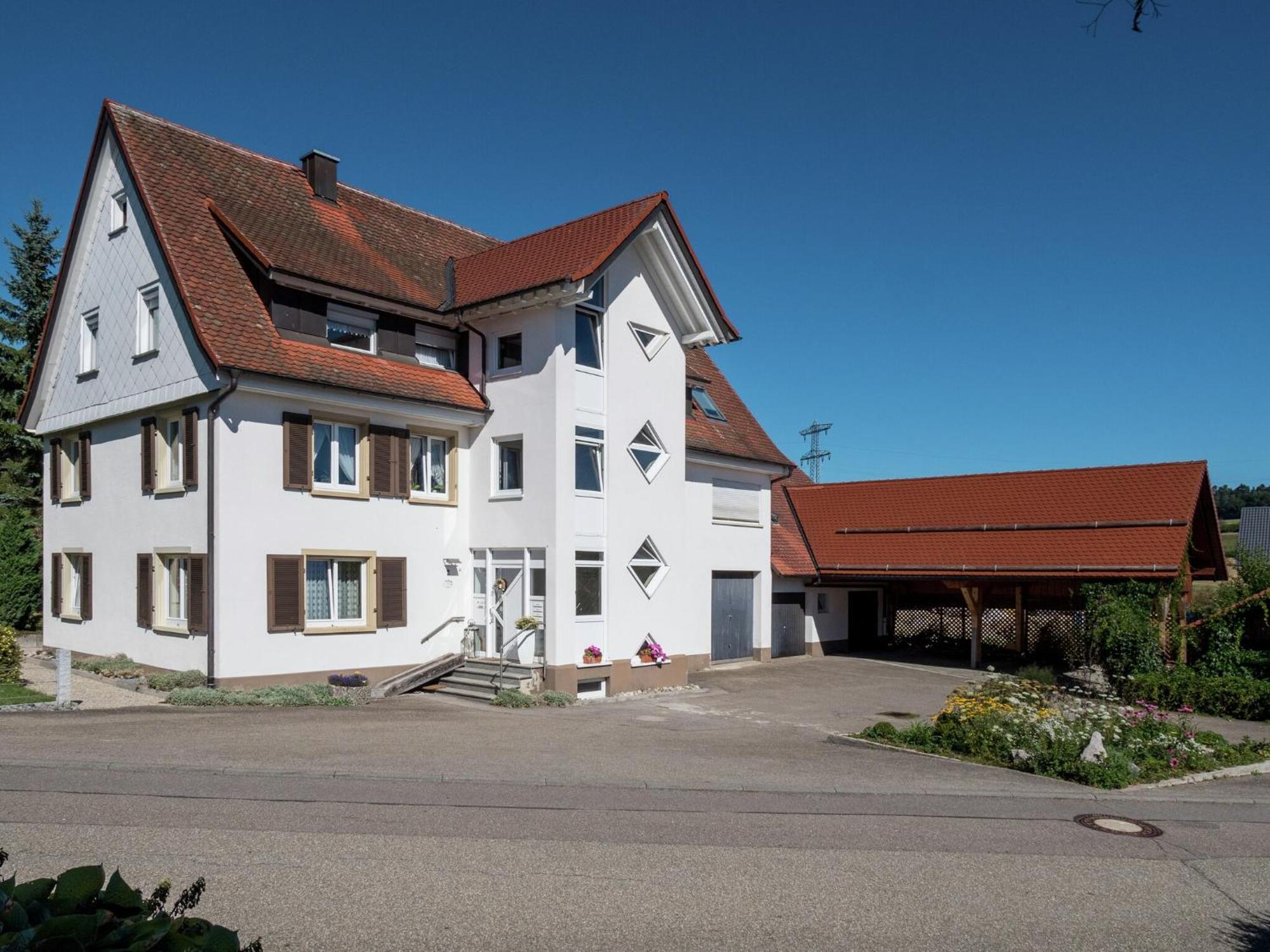 Cozy Apartment In Schwenningen With Garden Філлінген-Швеннінген Екстер'єр фото